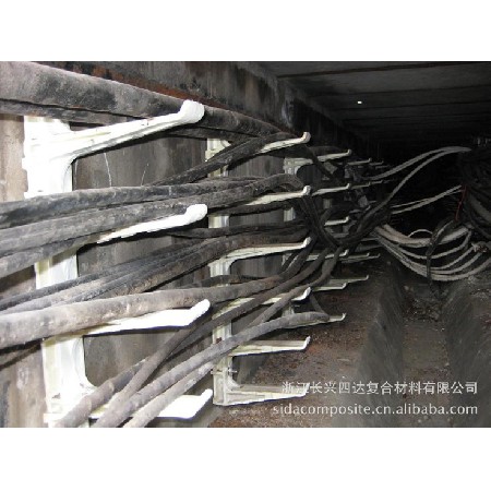 Application of cable supports